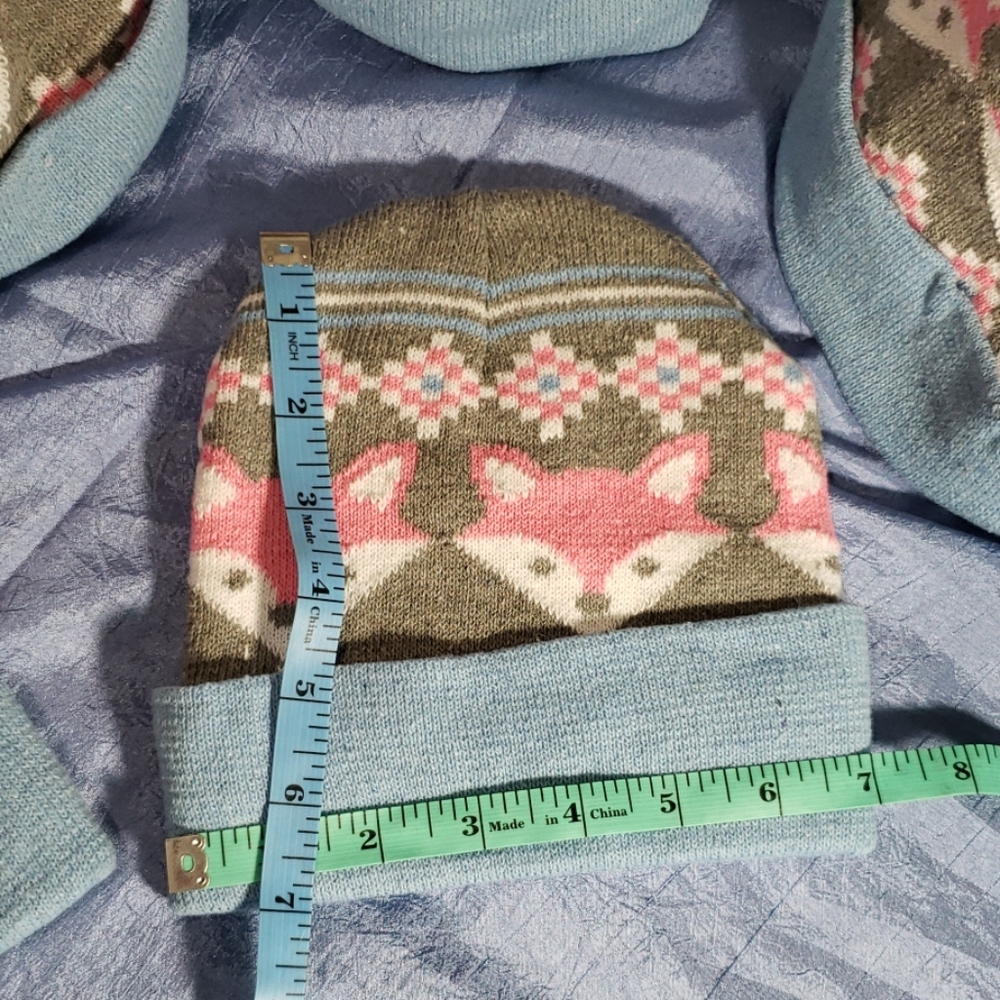 NWOT Foxy adult beanie or kids hat - Picture 3 of 4